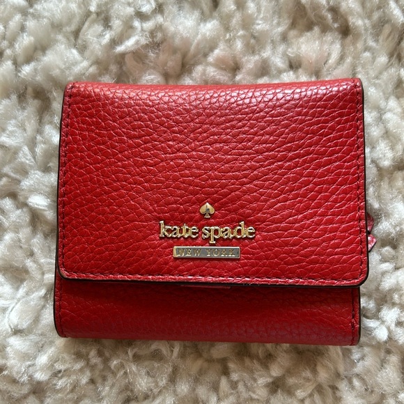 Red Kate Spade Wallet - Picture 1 of 4
